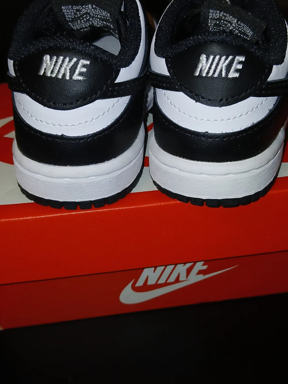 Nike Kids Toddler Black and White Low-Top Sneakers